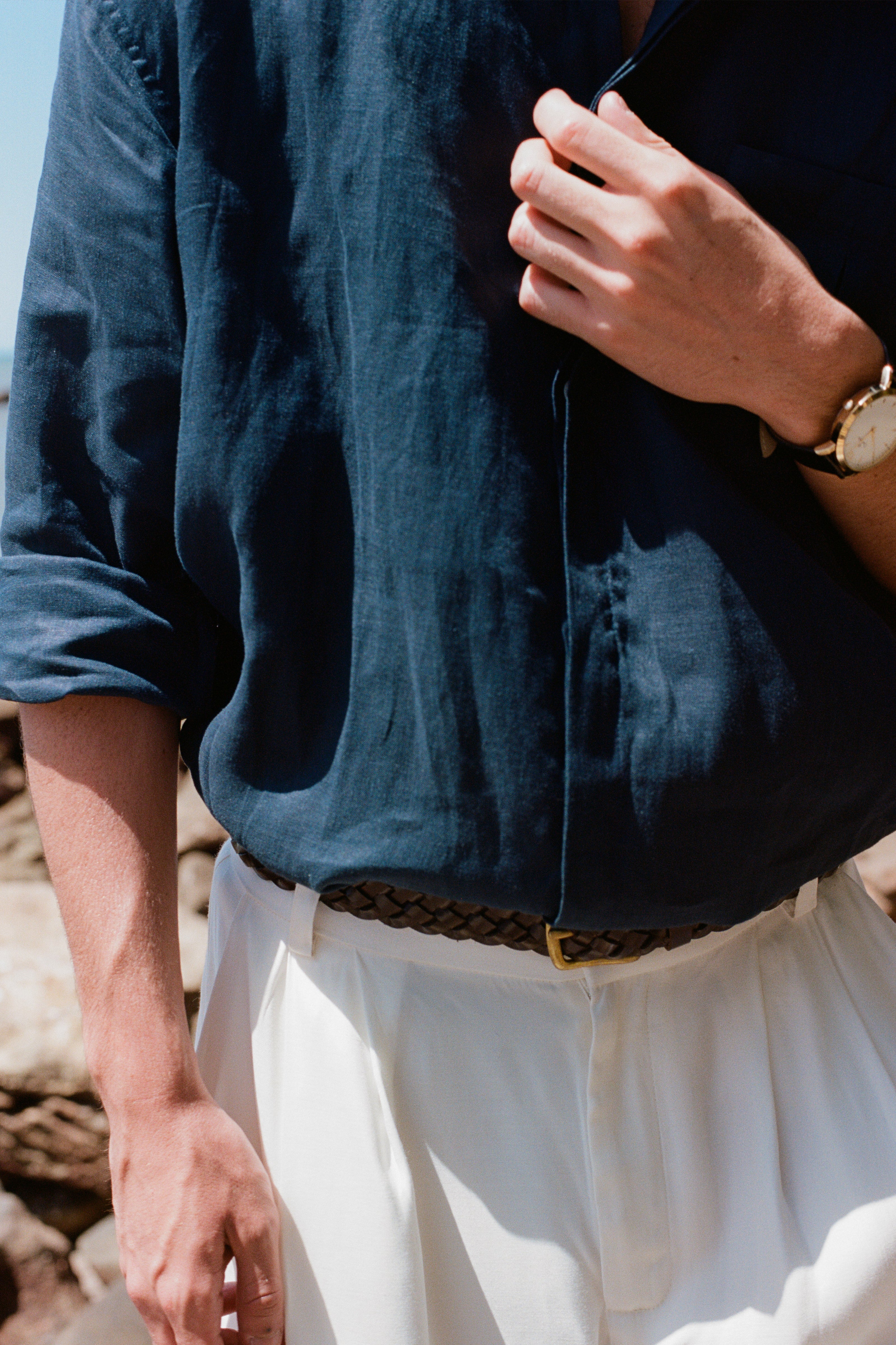 Thomaz Shirt — 100% Linen, Navy